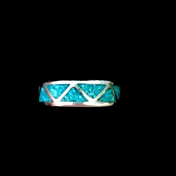 VTG Sterling Silver Southwest Crushed Turquoise Inlay Ring - Picture 2 of 13